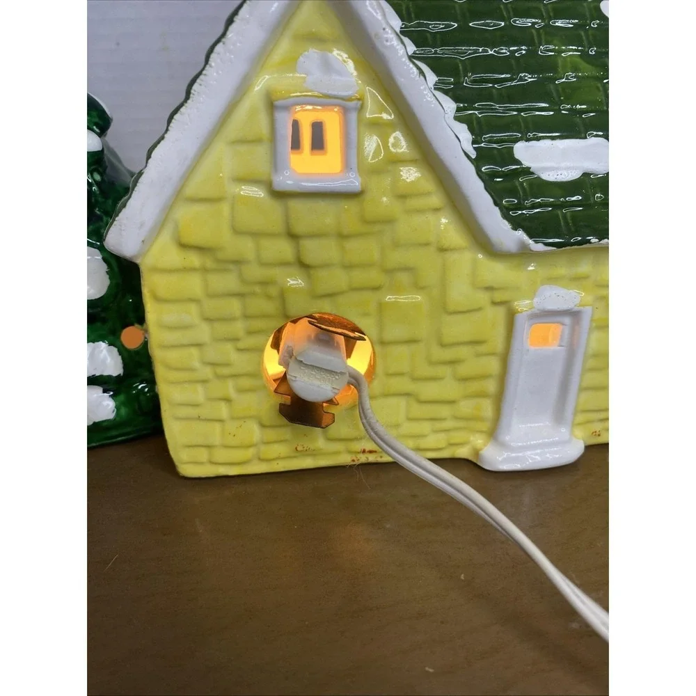 Department 56 Vintage Original Snow Village Nantucket House Box and Cord Works‎